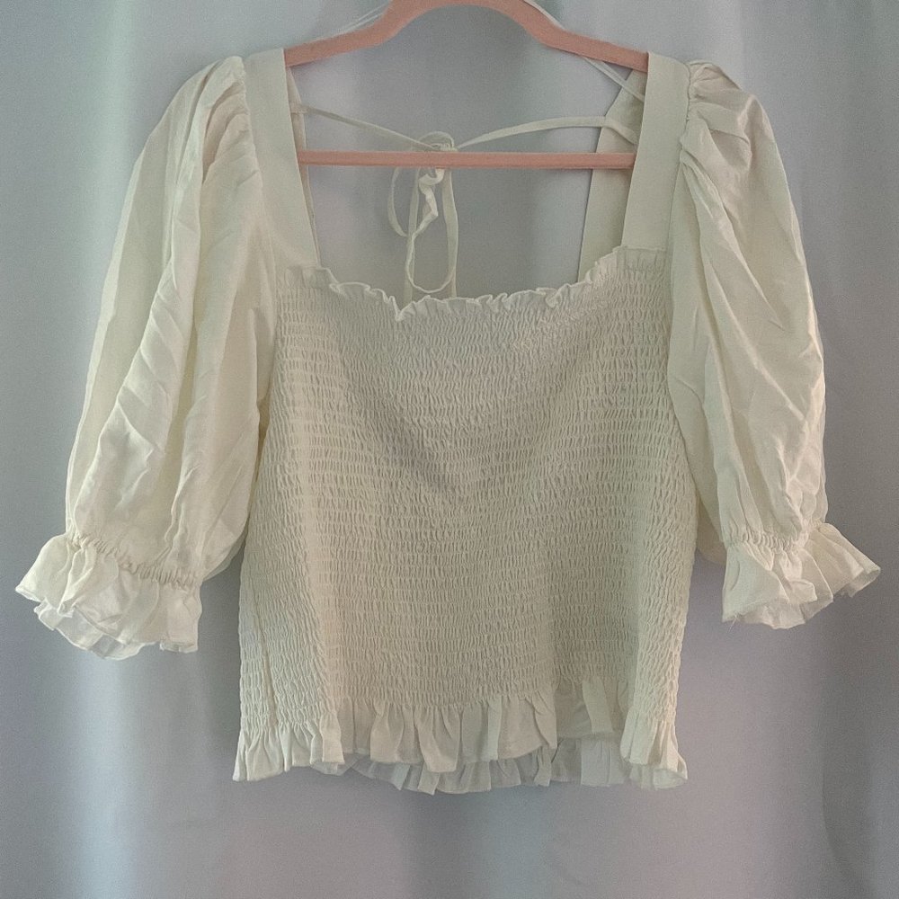 H&M Puff-sleeved Smocked Blouse